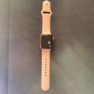 Apple Watch series SE. Used LIKE NEW